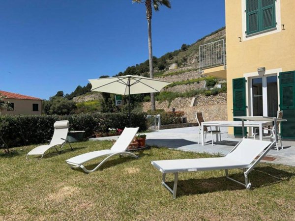 appartamento in vendita a Cervo
