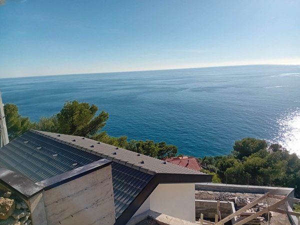 villa in vendita a Cervo