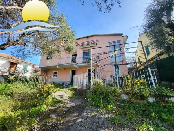 appartamento in vendita a Cervo