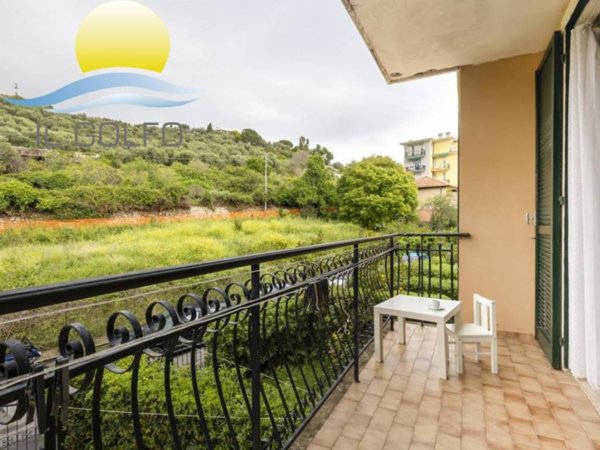 appartamento in vendita a Cervo