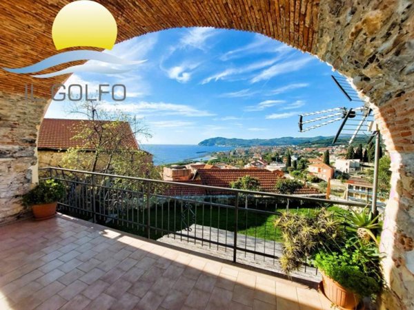 appartamento in vendita a Cervo