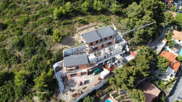 appartamento in vendita a Cervo