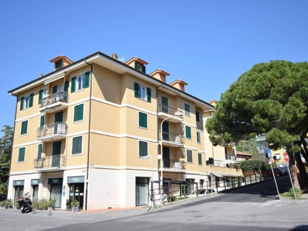 appartamento in vendita a Cervo