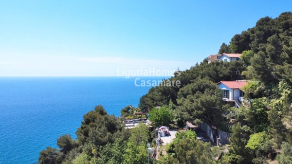 casa indipendente in vendita a Cervo