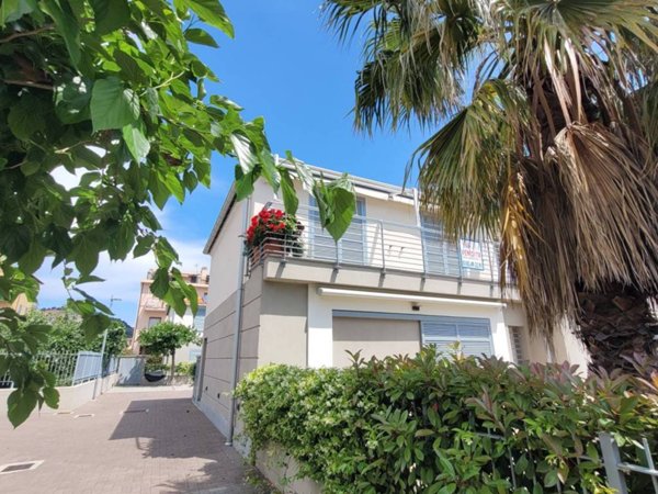appartamento in vendita a Cervo