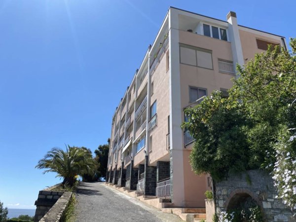 appartamento in vendita a Cervo