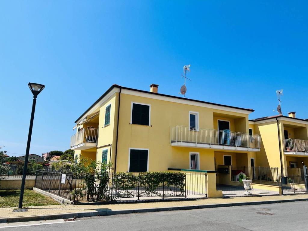 appartamento in vendita a Cervo