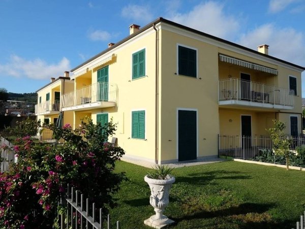 appartamento in vendita a Cervo