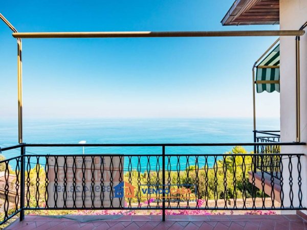 appartamento in vendita a Cervo