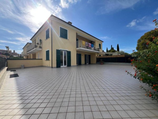 appartamento in vendita a Cervo