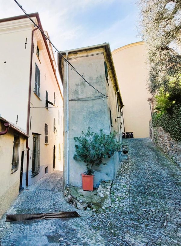 appartamento in vendita a Cervo