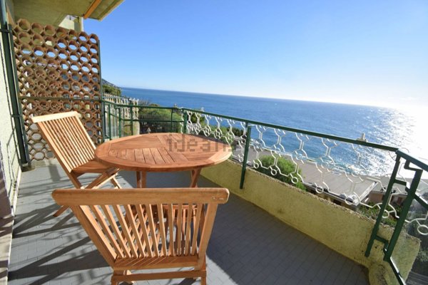 appartamento in vendita a Cervo