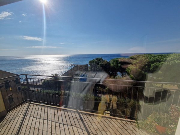 appartamento in vendita a Cervo