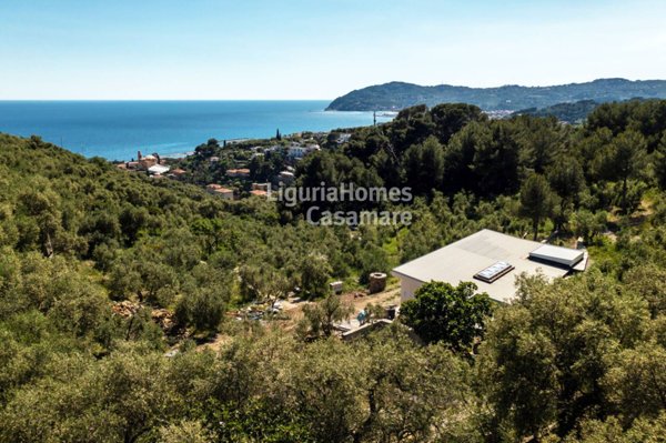 casa indipendente in vendita a Cervo