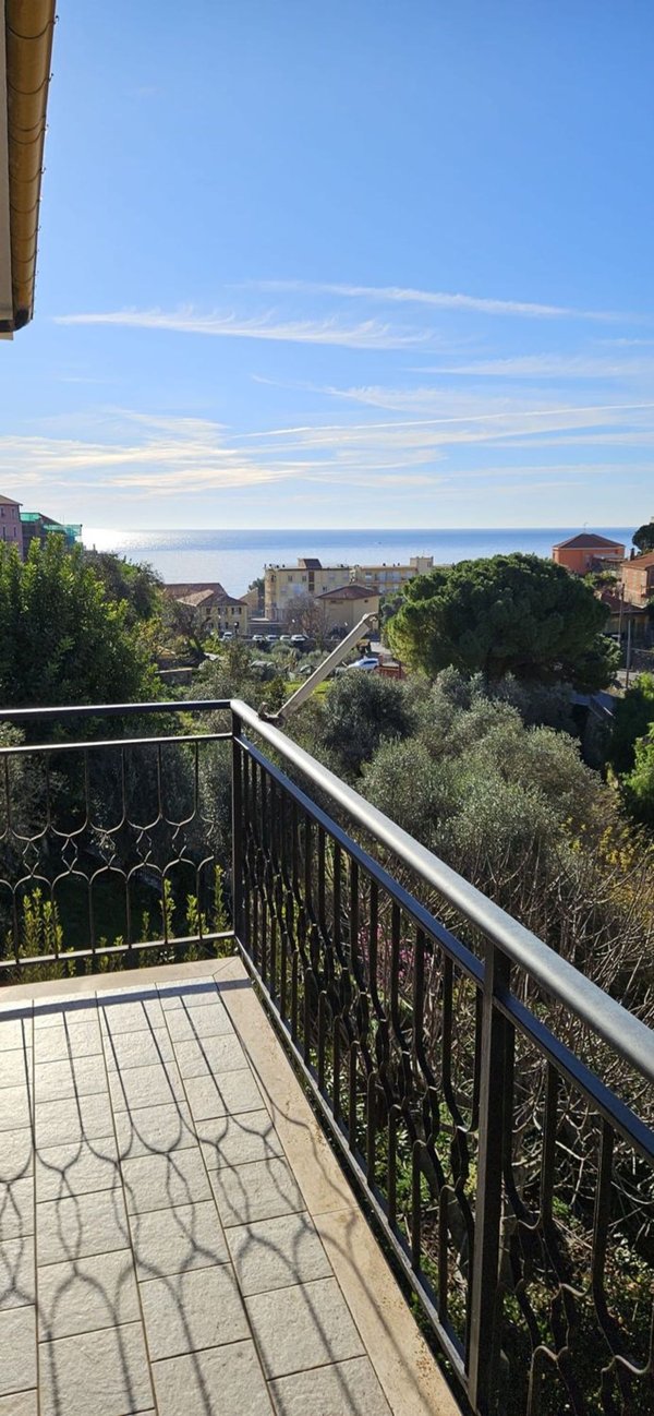 appartamento in vendita a Cervo