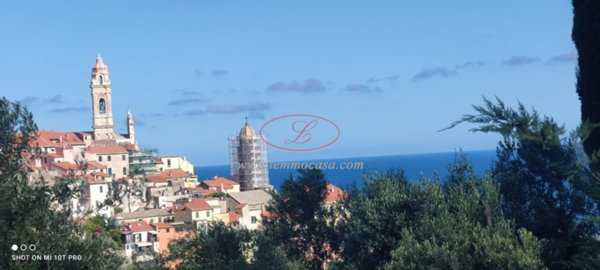 casa indipendente in vendita a Cervo