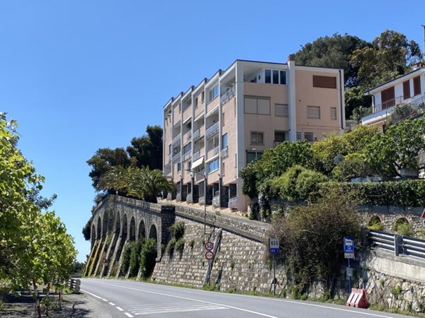 appartamento in vendita a Cervo