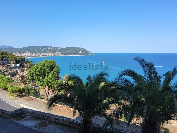 appartamento in vendita a Cervo