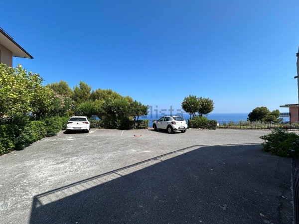 appartamento in vendita a Cervo