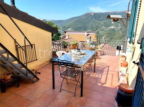 casa indipendente in vendita a Cesio