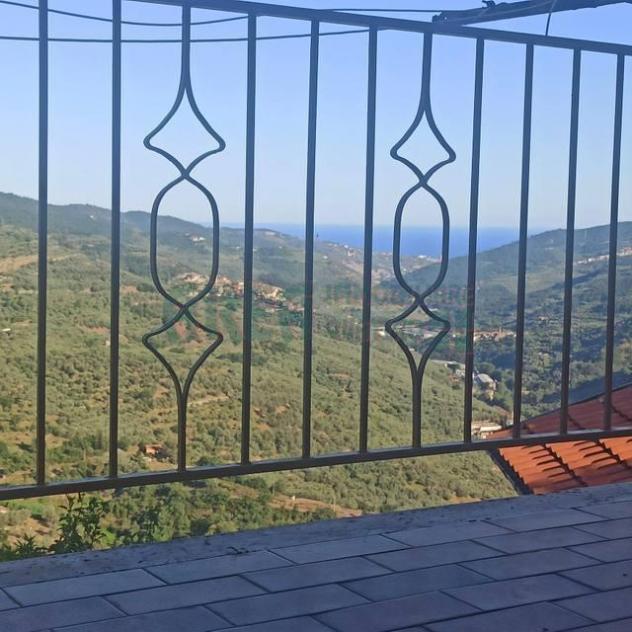 casa indipendente in vendita a Chiusanico in zona Torria