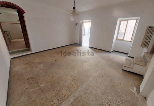 appartamento in vendita a Chiusanico in zona Gazzelli