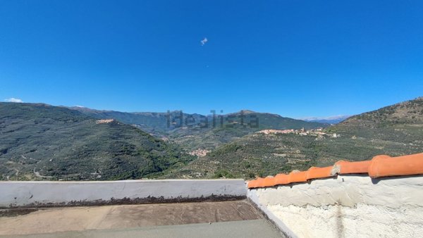 quadrivano in vendita a Chiusanico