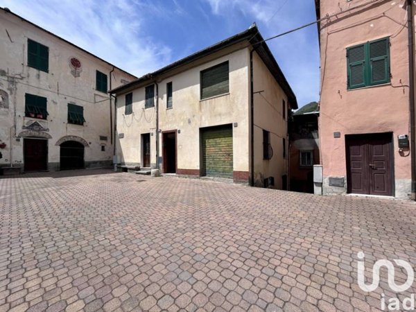 appartamento in vendita a Chiusanico in zona Torria