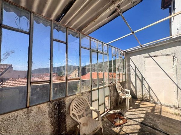 casa indipendente in vendita a Chiusanico in zona Gazzelli