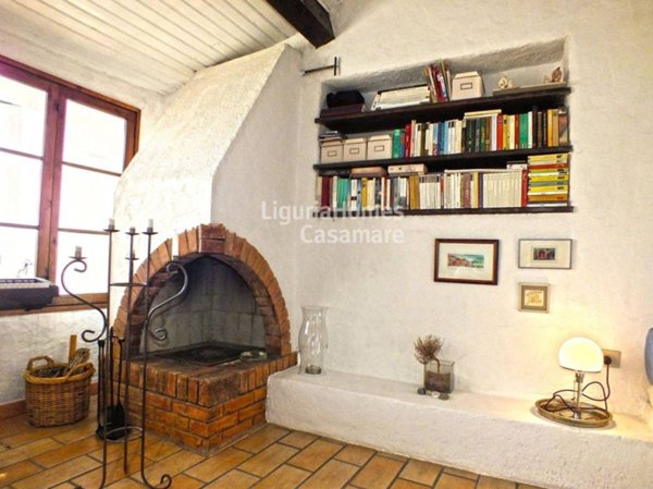 casa indipendente in vendita a Chiusanico