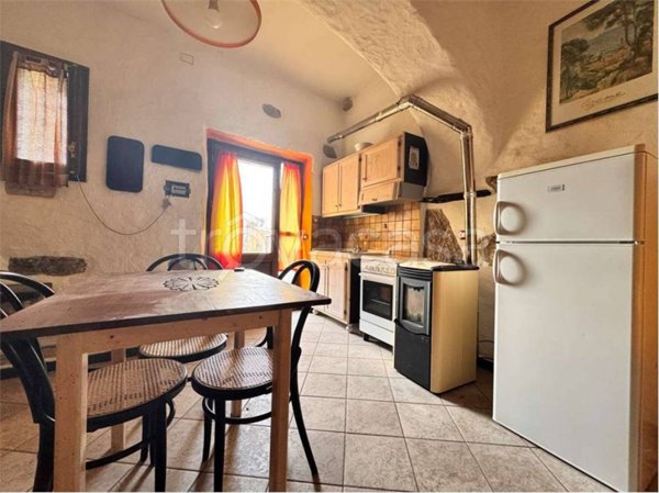 appartamento in vendita a Chiusanico