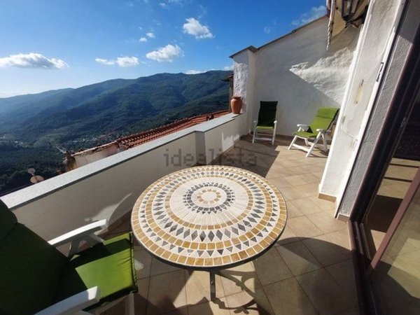 casa indipendente in vendita a Chiusanico in zona Torria