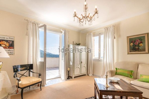 casa indipendente in vendita a Chiusanico