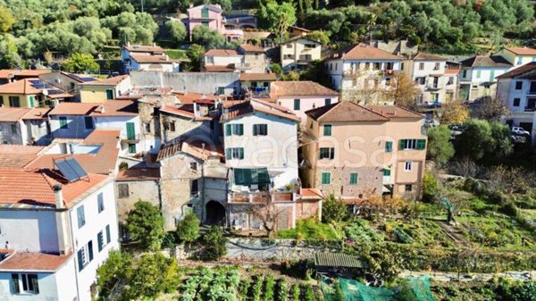 appartamento in vendita a Chiusanico