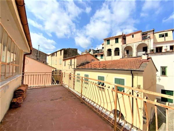 appartamento in vendita a Chiusanico in zona Gazzelli