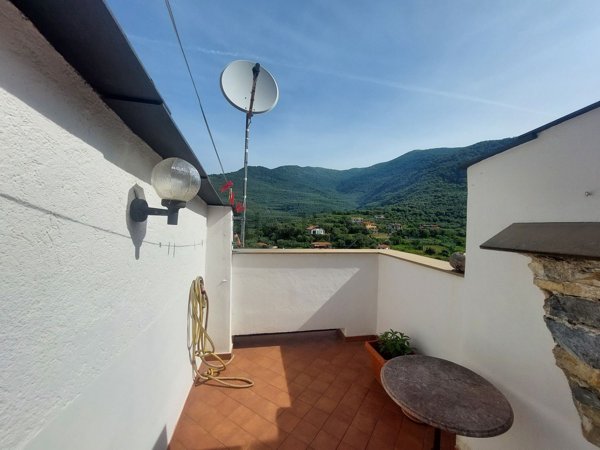 appartamento in vendita a Chiusanico