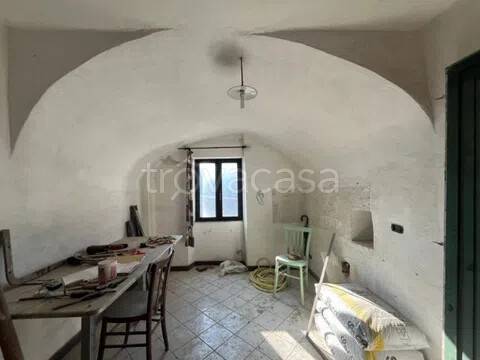appartamento in vendita a Chiusanico in zona Gazzelli
