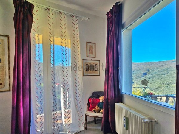 casa indipendente in vendita a Chiusanico