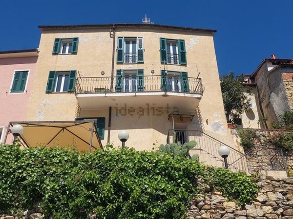 casa indipendente in vendita a Chiusanico in zona Torria