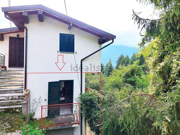 appartamento in vendita a Chiusavecchia in zona Sarola