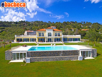 casa indipendente in vendita a Cipressa