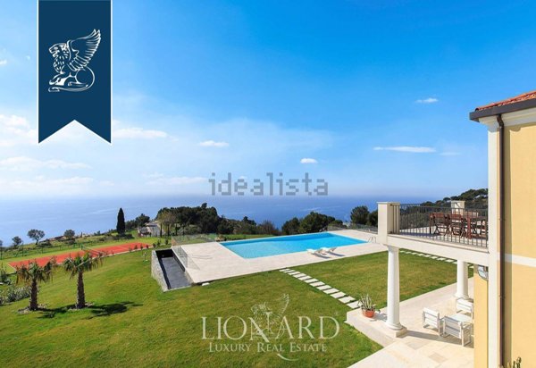 casa indipendente in vendita a Cipressa