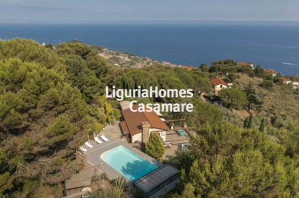 casa indipendente in vendita a Cipressa