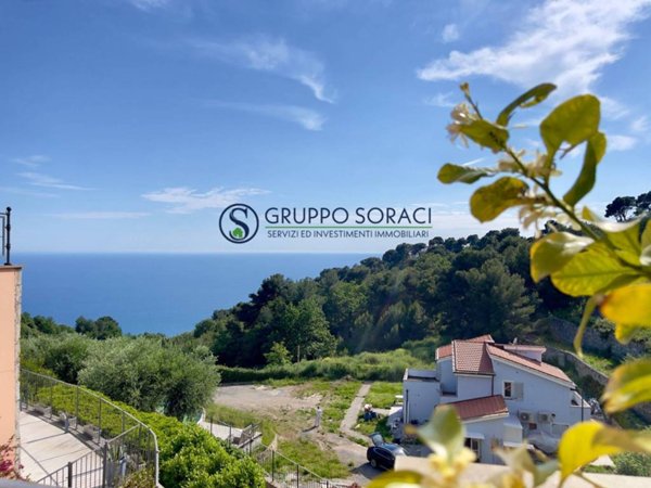 appartamento in vendita a Cipressa