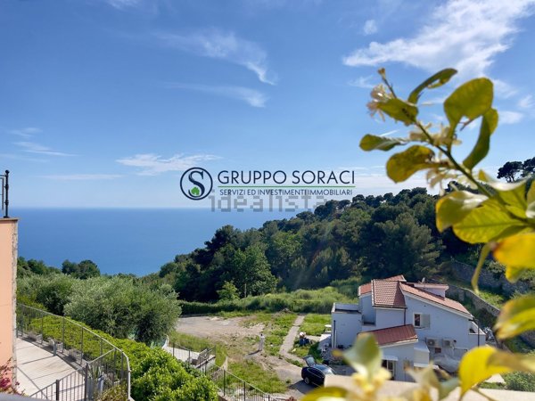 appartamento in vendita a Cipressa