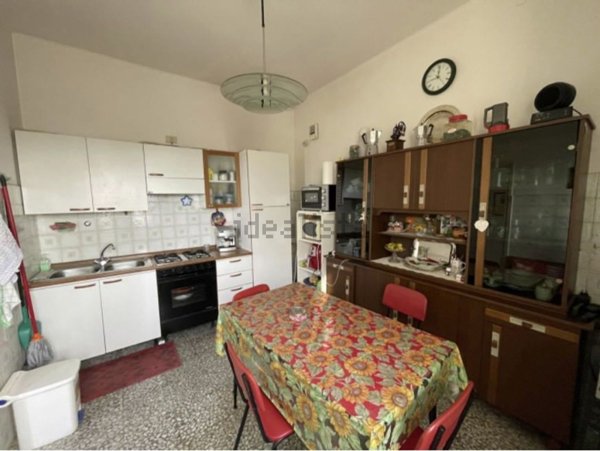 casa indipendente in vendita a Cipressa
