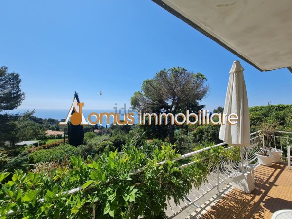 casa indipendente in vendita a Cipressa