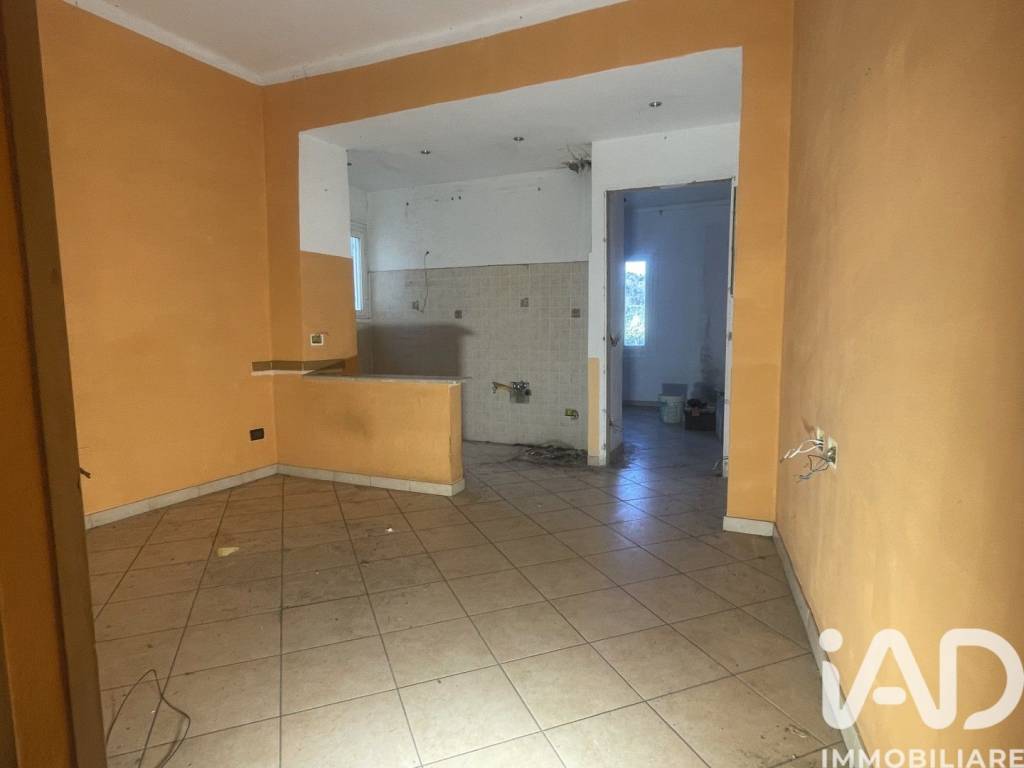 appartamento in vendita a Cipressa in zona Lingueglietta