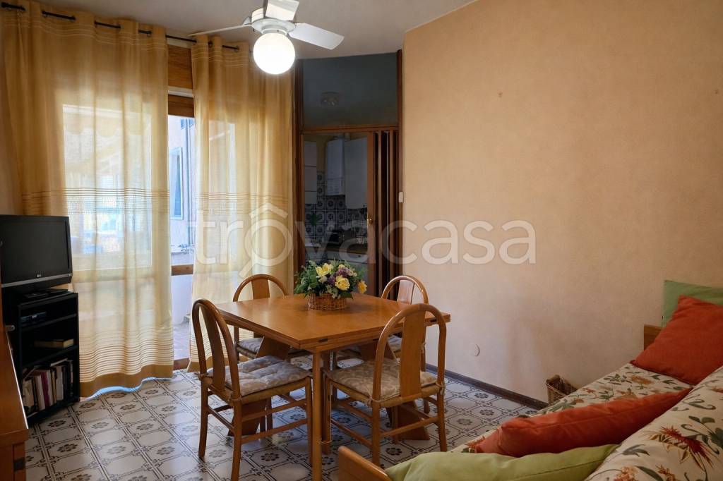 appartamento in vendita a Cipressa