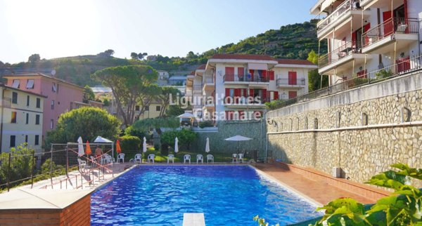 appartamento in vendita a Cipressa